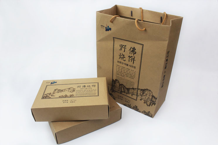 這樣原汁原味土特產(chǎn)禮品盒+手提袋套裝你也想要嗎？快來長(zhǎng)沙印刷廠日大彩印定制！